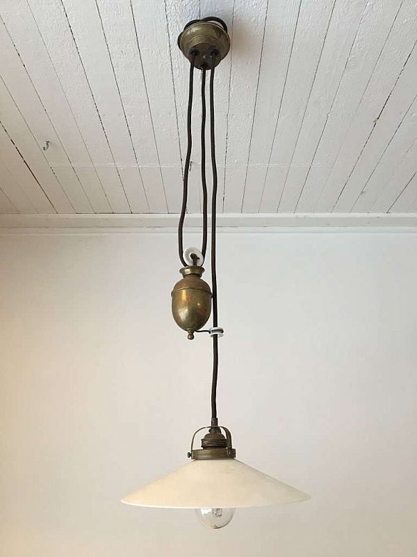 1841 Hisslampa. Reserverad