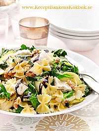 Insalata con spinaci e gorgonzola